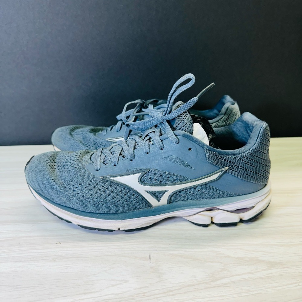 Mizuno wave rider 23 womens size 8D shoes blue athletic running sneakers